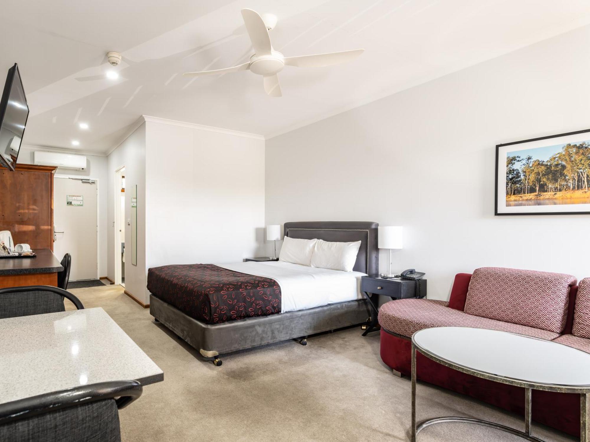 Hotel Renmark Exterior photo