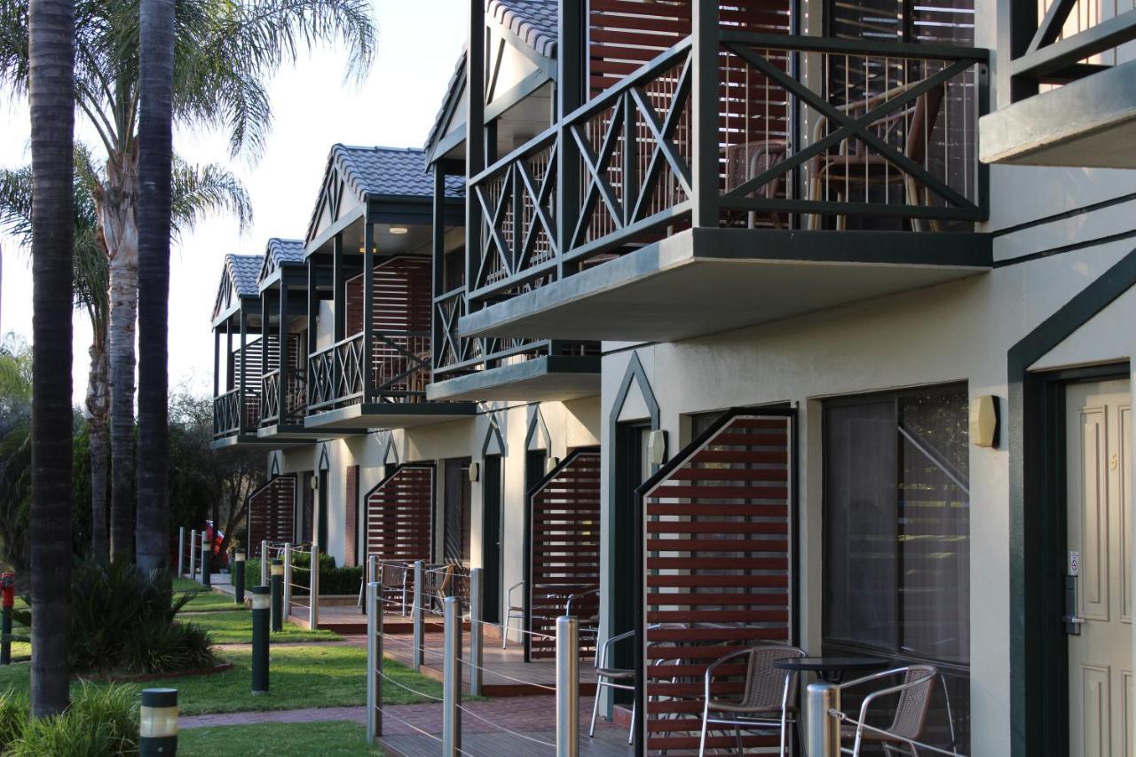 Hotel Renmark Exterior photo